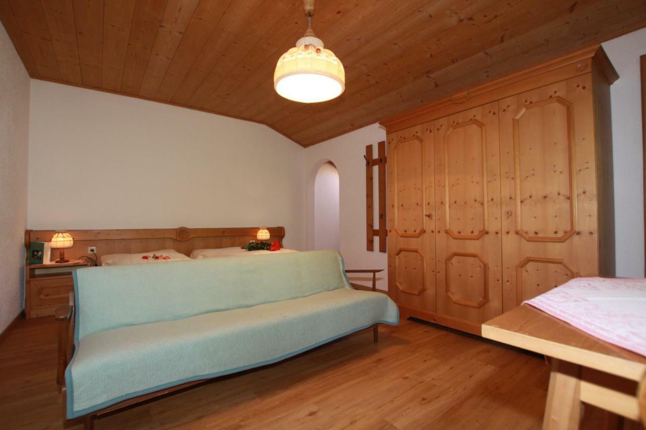 Klauserhof Trins Eksteriør bilde